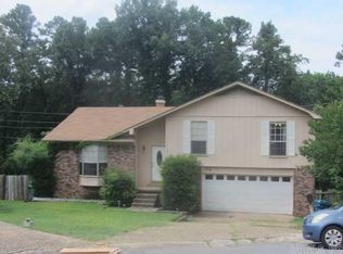 22 Emerald Ct, Little Rock, AR 72212