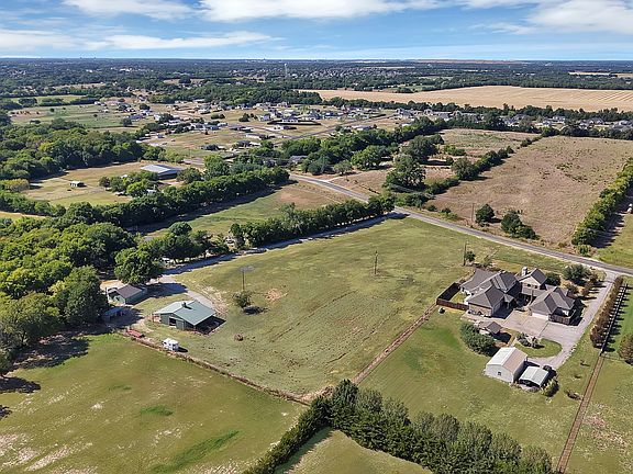 5th image of 7924 County Road 466