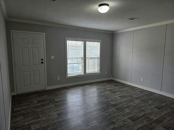 5th image of 210 Birch Ln #18