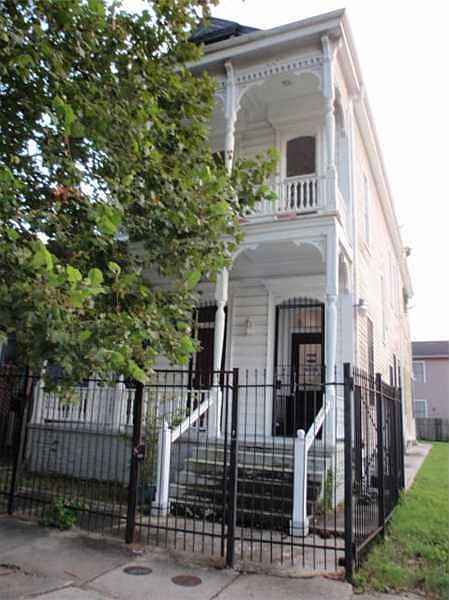 2nd image of 936 Jackson Ave