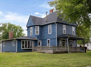 201 Normal St, Woodbine, IA 51579