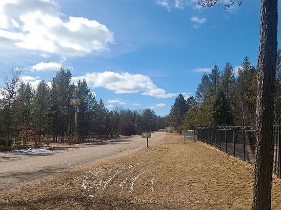 4th image of N10136 Buckeye Dr