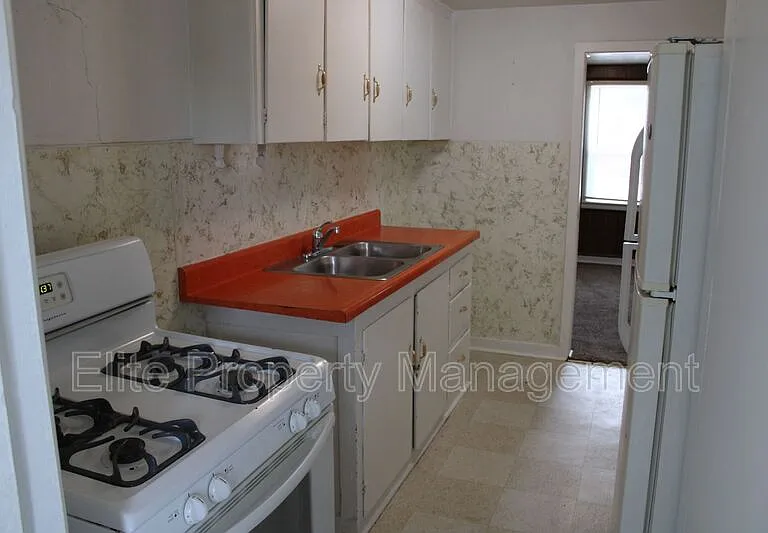2727 Santa Fe Dr #1 — Photo 5