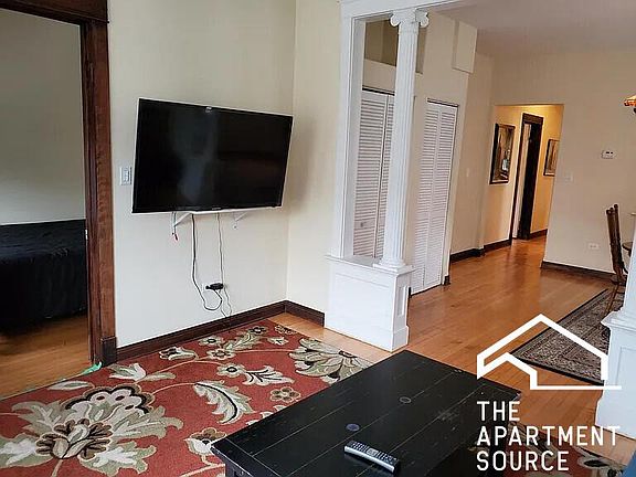 3rd image of 2320 W Armitage Ave #3S