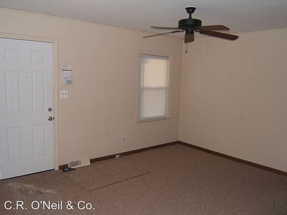 3rd image of 1823 E Lakeview Ave