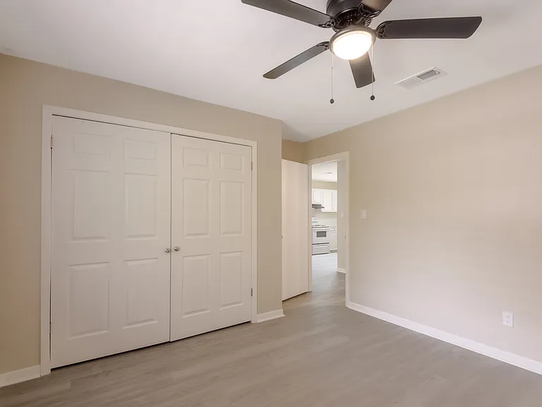 600 Palm St #13 — Photo 14