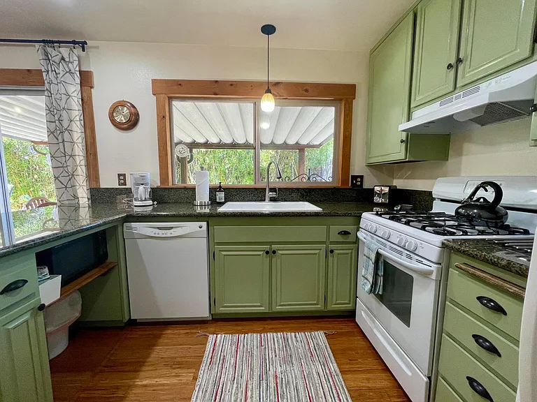 13752 Woodgate Pl — Photo 12