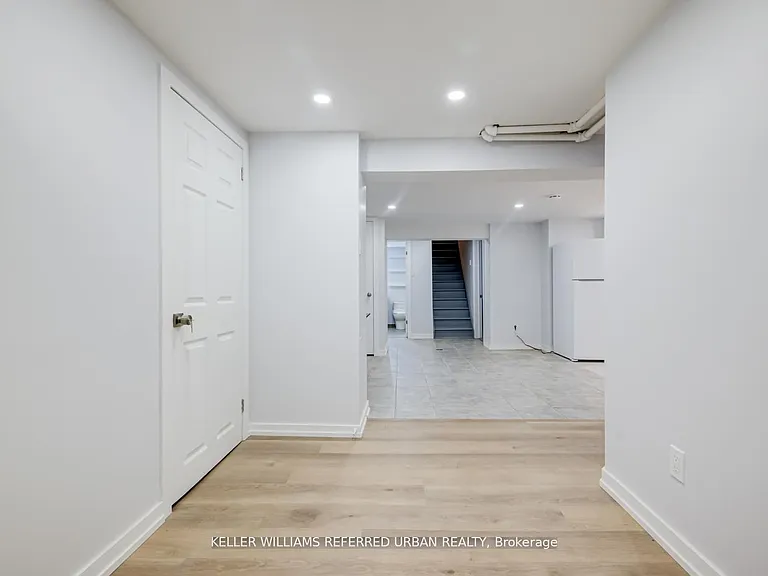 2556 Lake Shore Blvd W #LOWER — Photo 14
