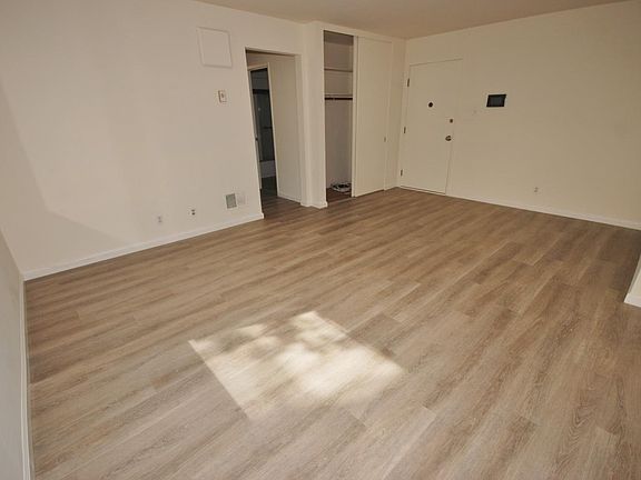 5th image of 1425 Bellevue Ave