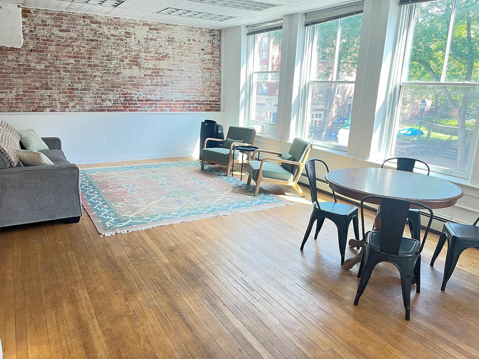 283 Water St — Photo 1