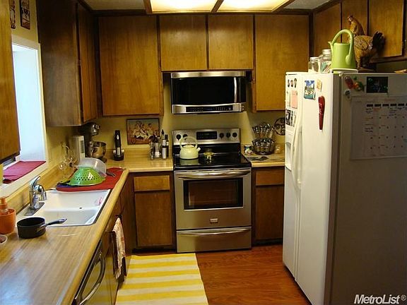 3rd image of 8148 Orelle Creek Ct