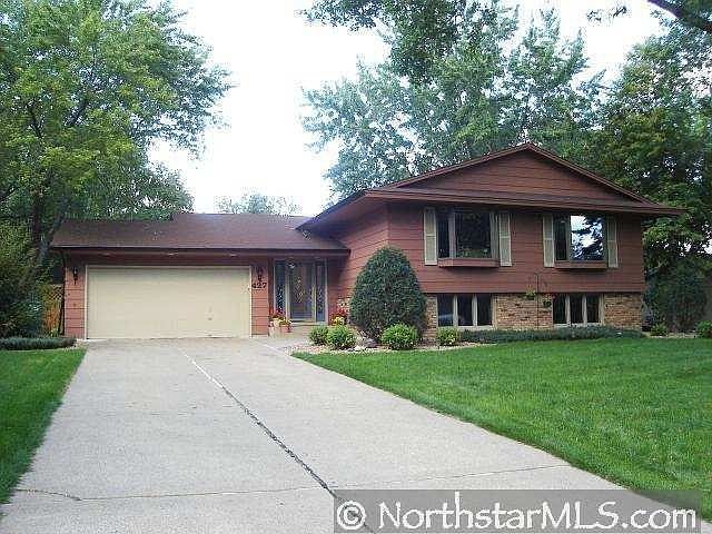 1st image of 427 Iona Ln