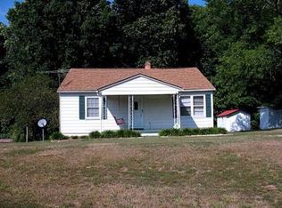 764 Lovelace Rd, Pelham, NC 27311