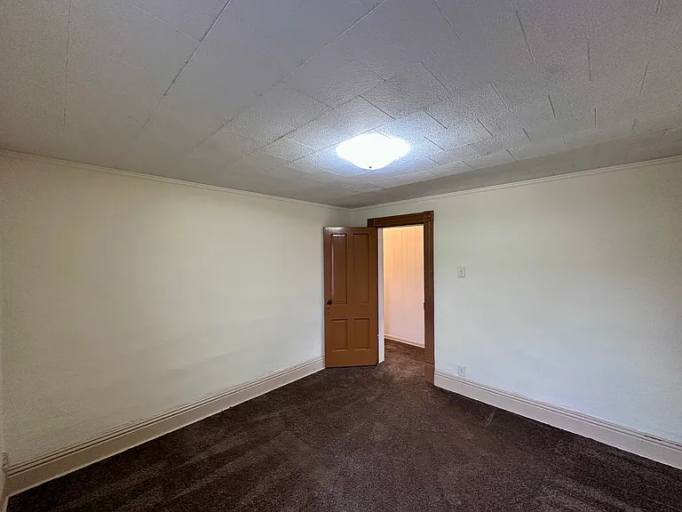 115 E Home St — Photo 14