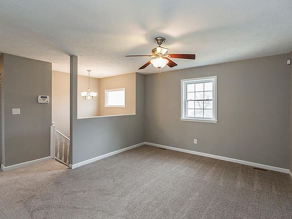 4th image of 3521 Sundart Dr