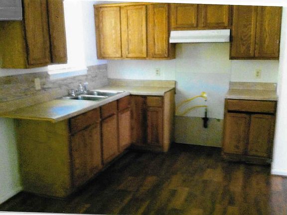 2nd image of 8115 Grant Berry Pl