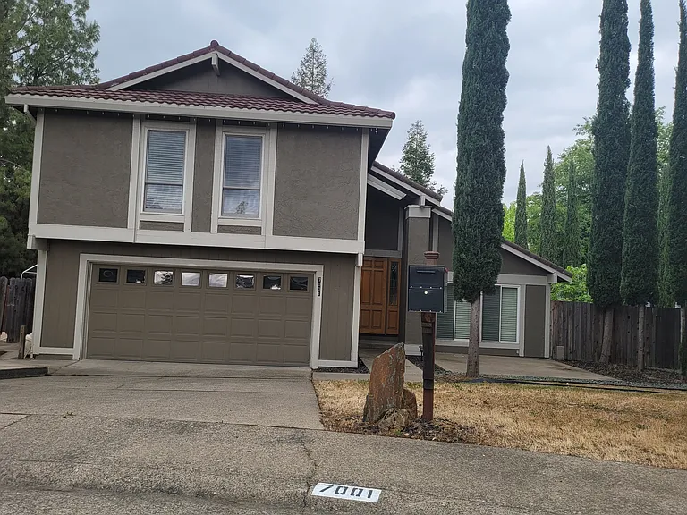 7001 Jenner Ct — Photo 1