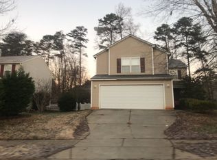 6940 Hidden Creek Dr, Charlotte, NC 28214