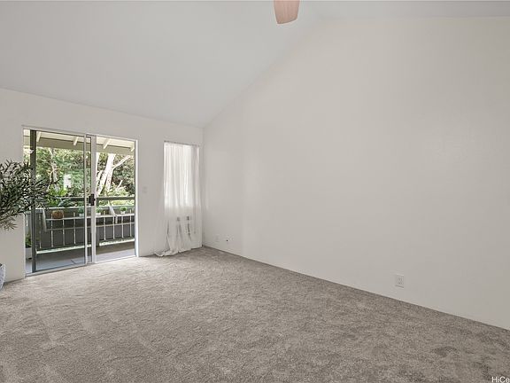 5th image of 95-536 Wikao St APT D304