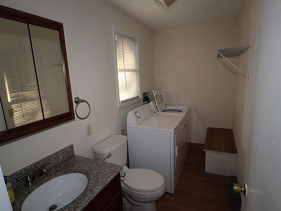 2nd image of 219 W Main St #2A