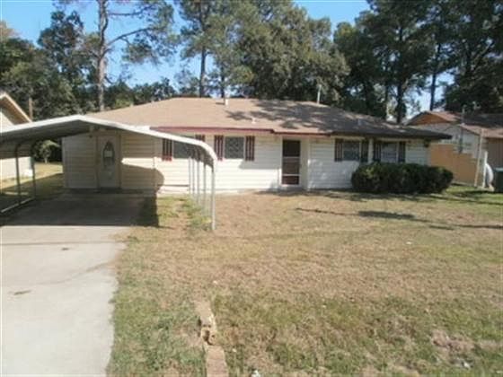2nd image of 1613 Dawnview Ln