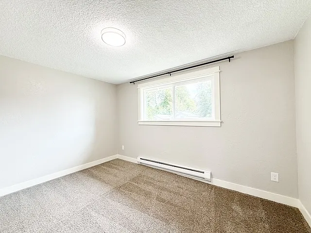 523 S Constitution Ave #B — Photo 24