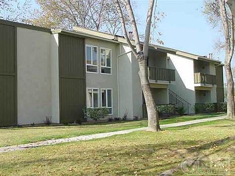 1st image of 2550 White Oak Pl Unit 2