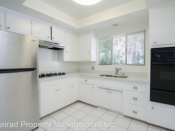 5th image of 4345 Ventura Canyon Ave #7