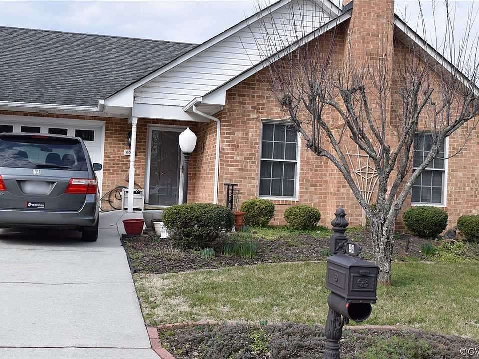 1st image of 404 Cobblestone Dr