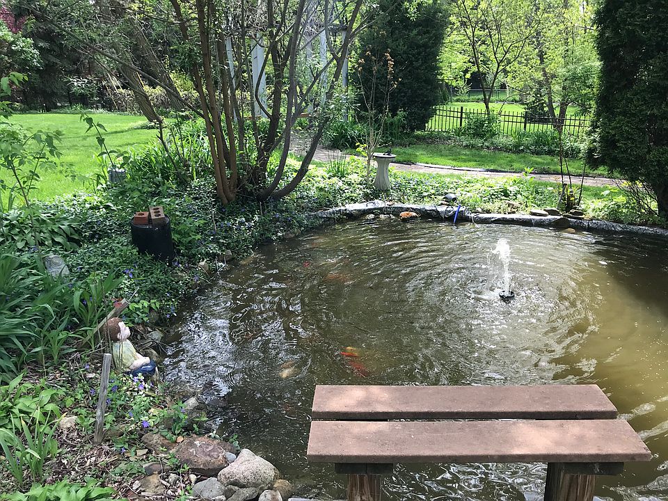 2nd image of 58603 Eight Mile Rd