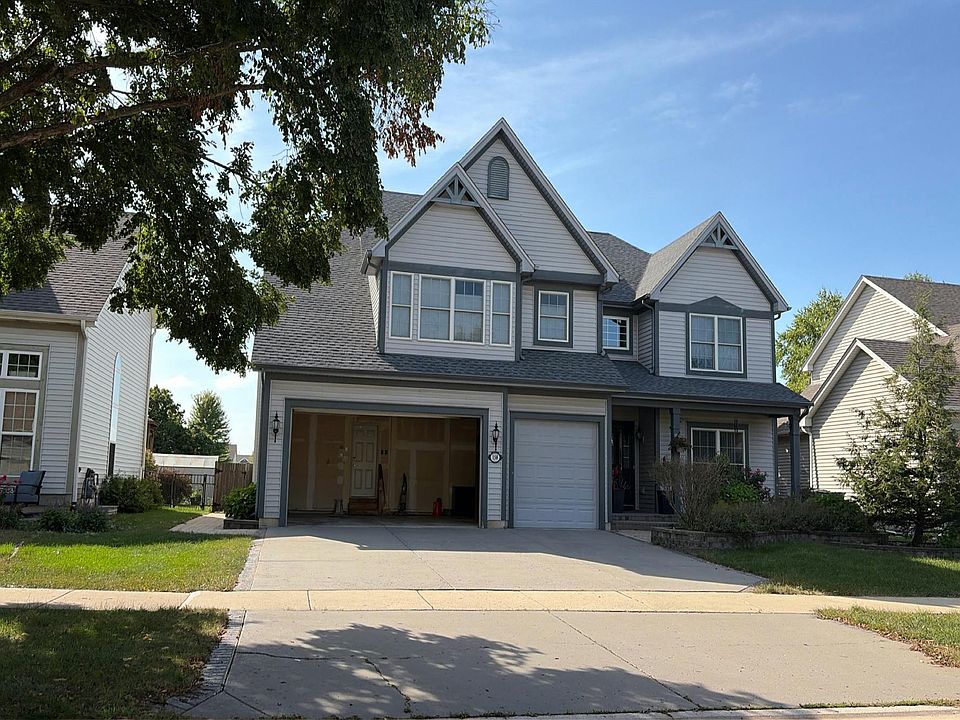 1st image of 158 Fieldcrest Dr