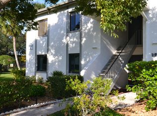135 W Cypress Ct, Oldsmar, FL 34677