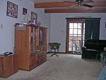 3rd image of 254 Lenora Ln