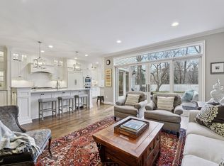 4610 France Ave S, Edina, MN 55410