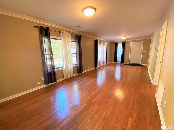 5th image of 527 Bessler Lake Dr