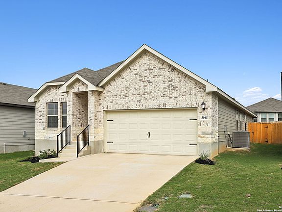 4th image of 3048 Pike Dr