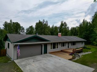 443 Panorama Dr, Fairbanks, AK 99712