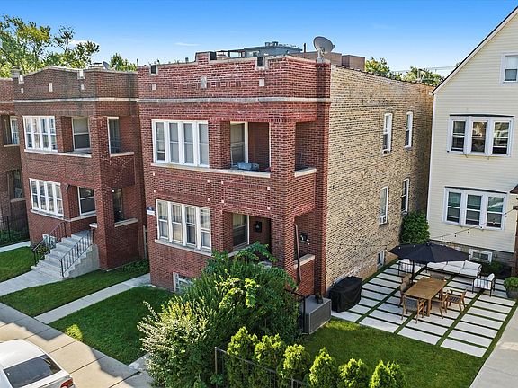 2nd image of 3815 W Diversey Ave