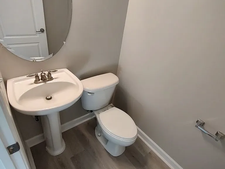 1032 Fairway Ln — Photo 18