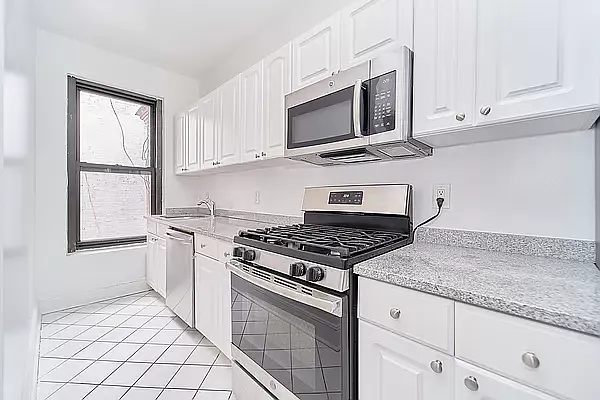 Rented by Living New York | media 16