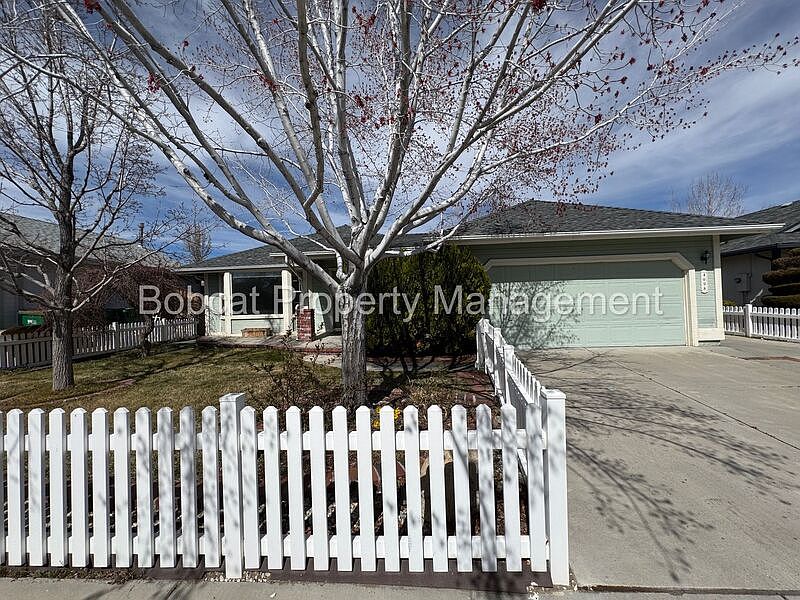 1st image of 4098 Quinn Dr