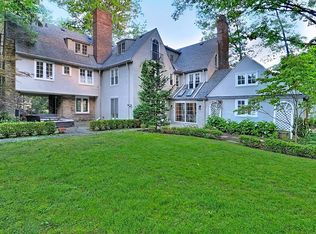 2265 Stillman Rd, Cleveland Heights, OH 44118