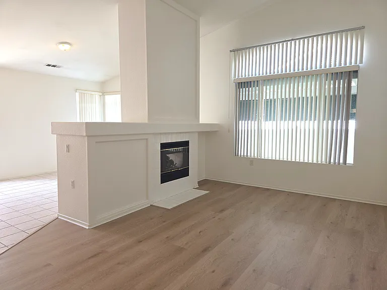 26735 China Dr — Photo 17