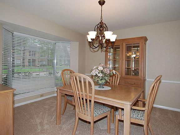 4th image of 1718 Woodland Vista Dr