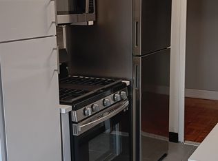 188-04 64th Ave #9G, Fresh Meadows, NY 11365