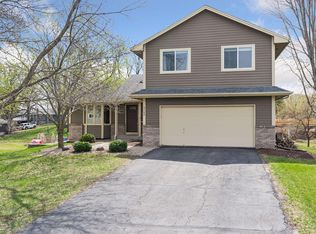2165 Grimm Rd, Chaska, MN 55318
