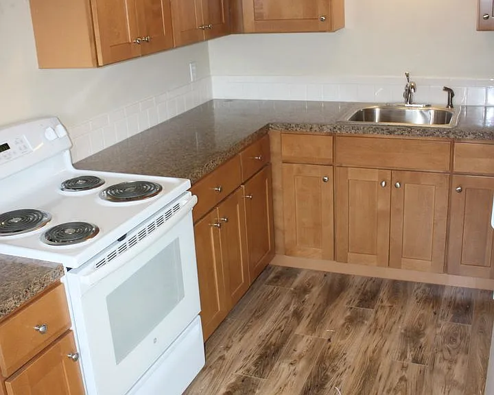 6400 32nd Ave NW — Photo 10