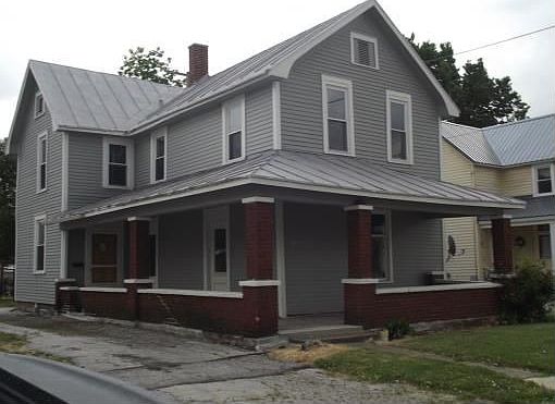 2nd image of 47 Saint Clair St