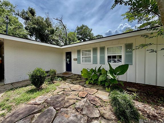 3rd image of 4836 Woodside Dr