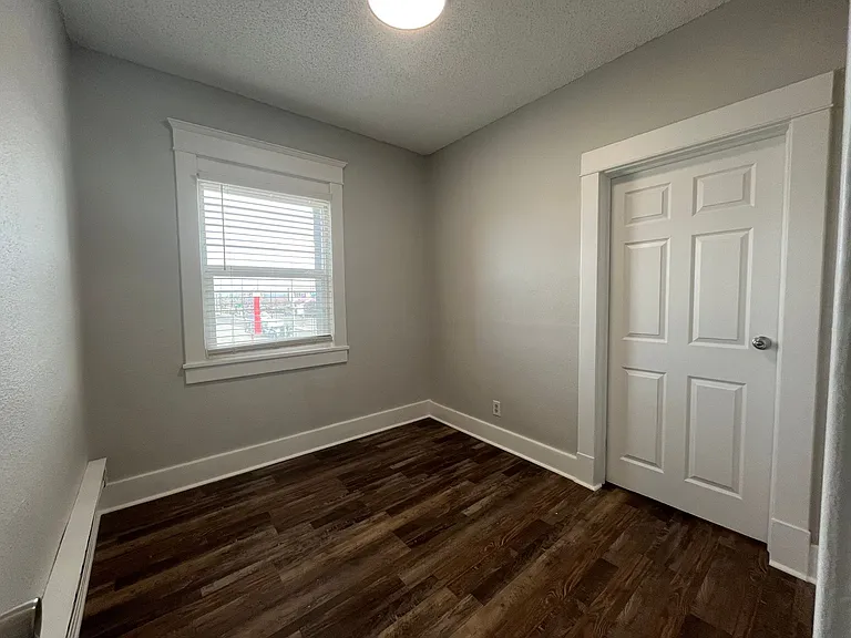 1010 W Boone Ave — Photo 18